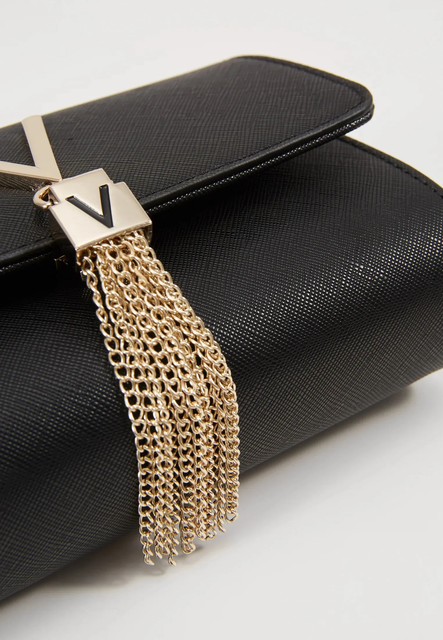 BOLSO VALENTINO  VBS1R403G NEGRO