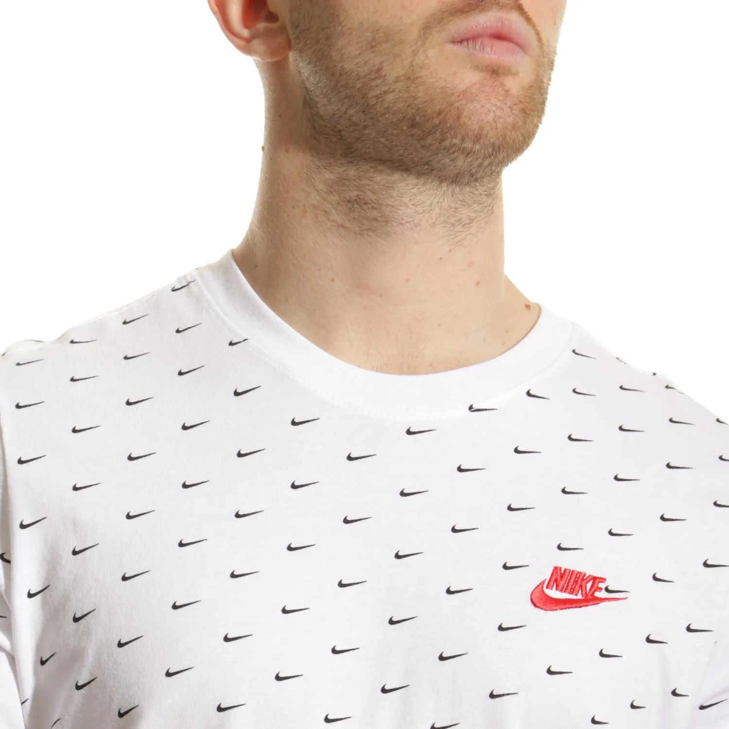Camiseta Nike Sportswear Mini Swoosh