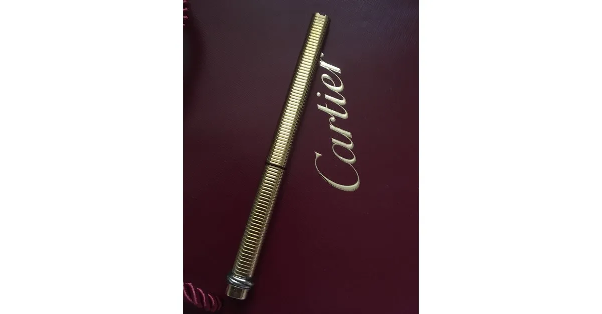 Cartier debe Dorado 