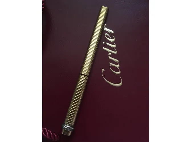 Cartier debe Dorado 