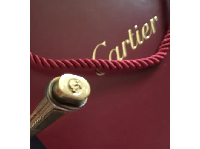 Cartier debe Dorado 