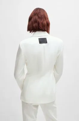Chaqueta slim fit de tejido elástico