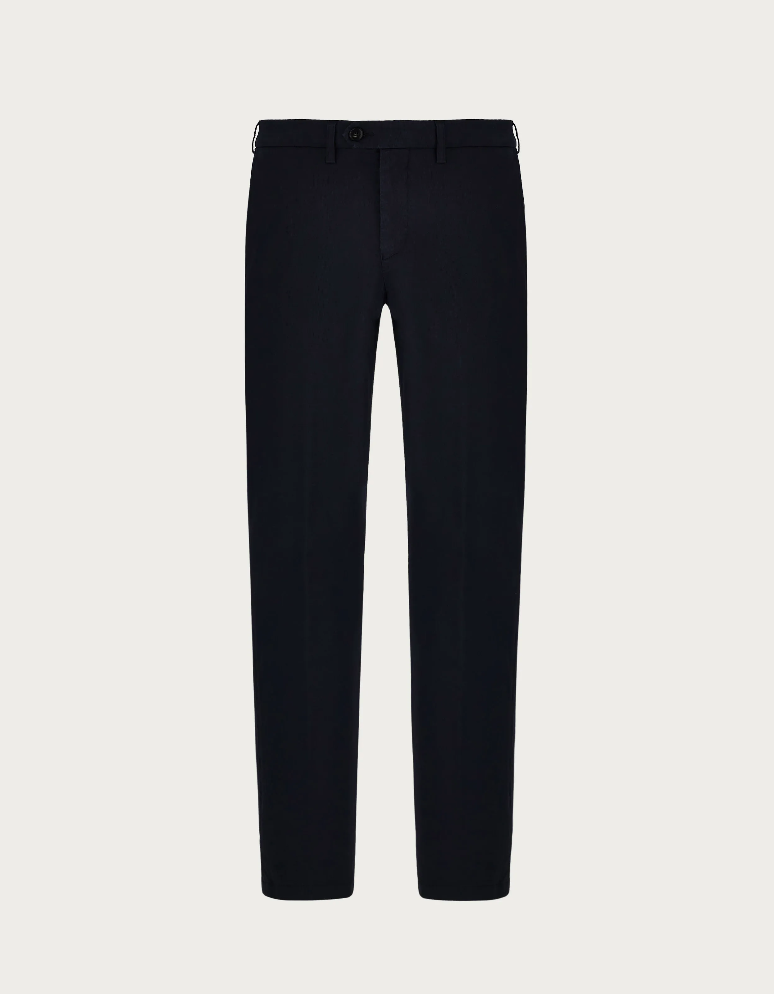 Chinos de canalé de algodón teñido en prenda azul y negro 