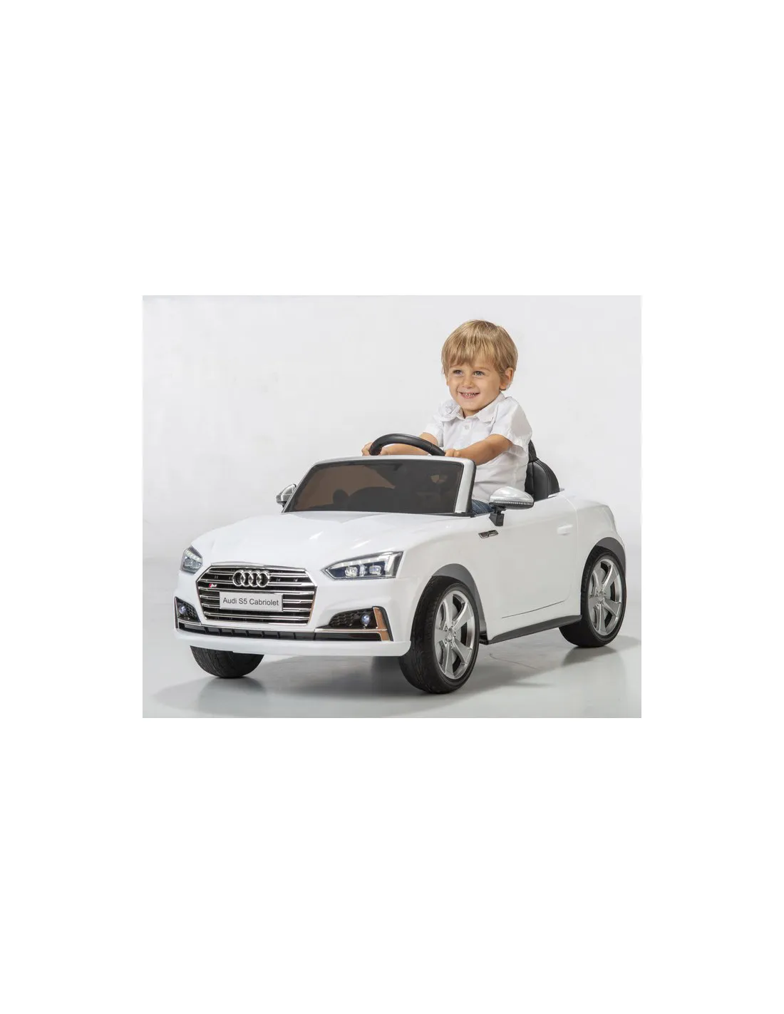 Coche eléctrico radio control Audi S5 blanco