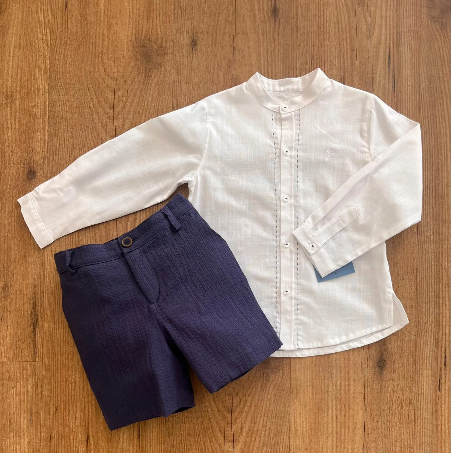 Conjunto para niño. Familia Alejandría
