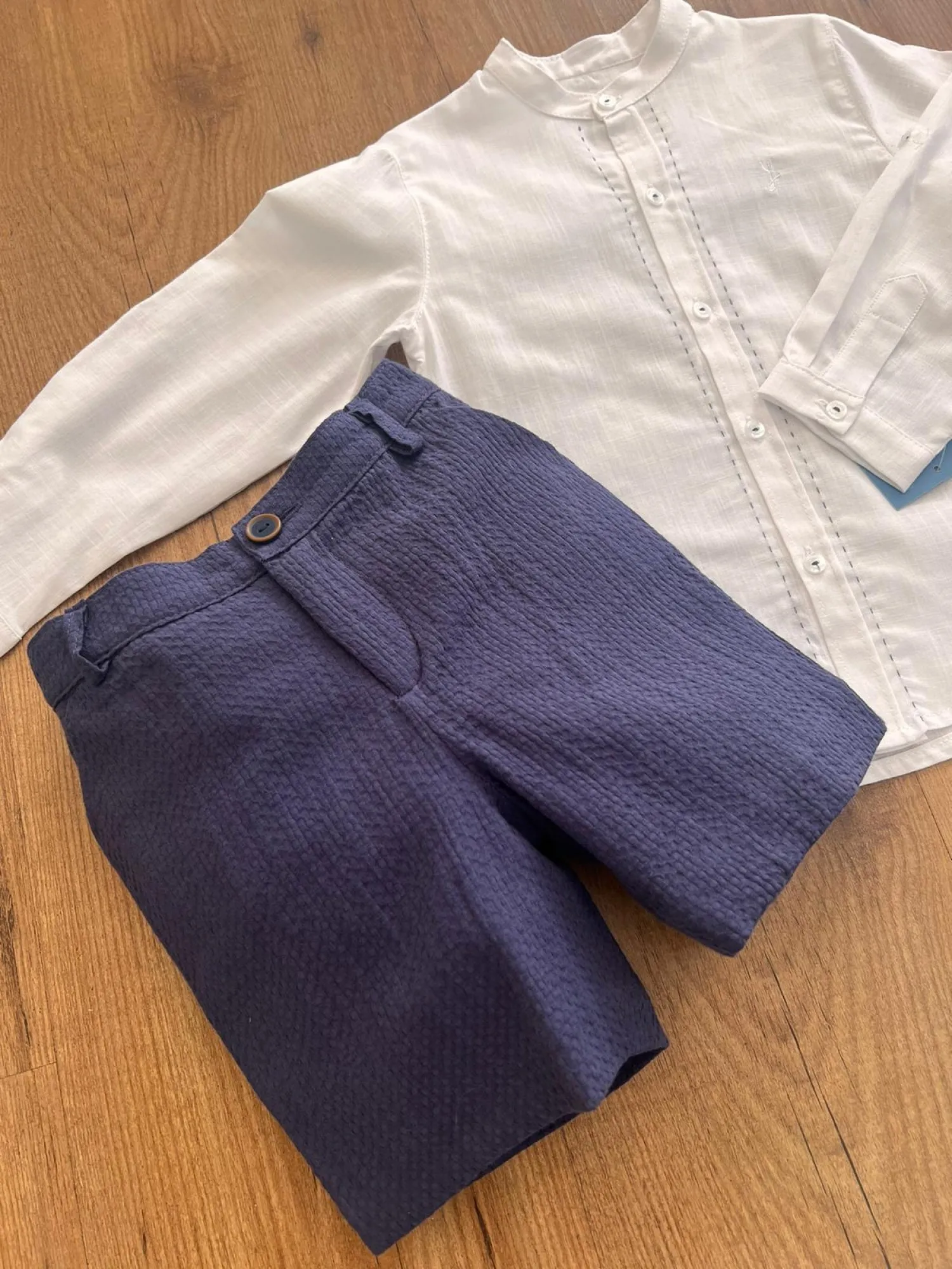 Conjunto para niño. Familia Alejandría