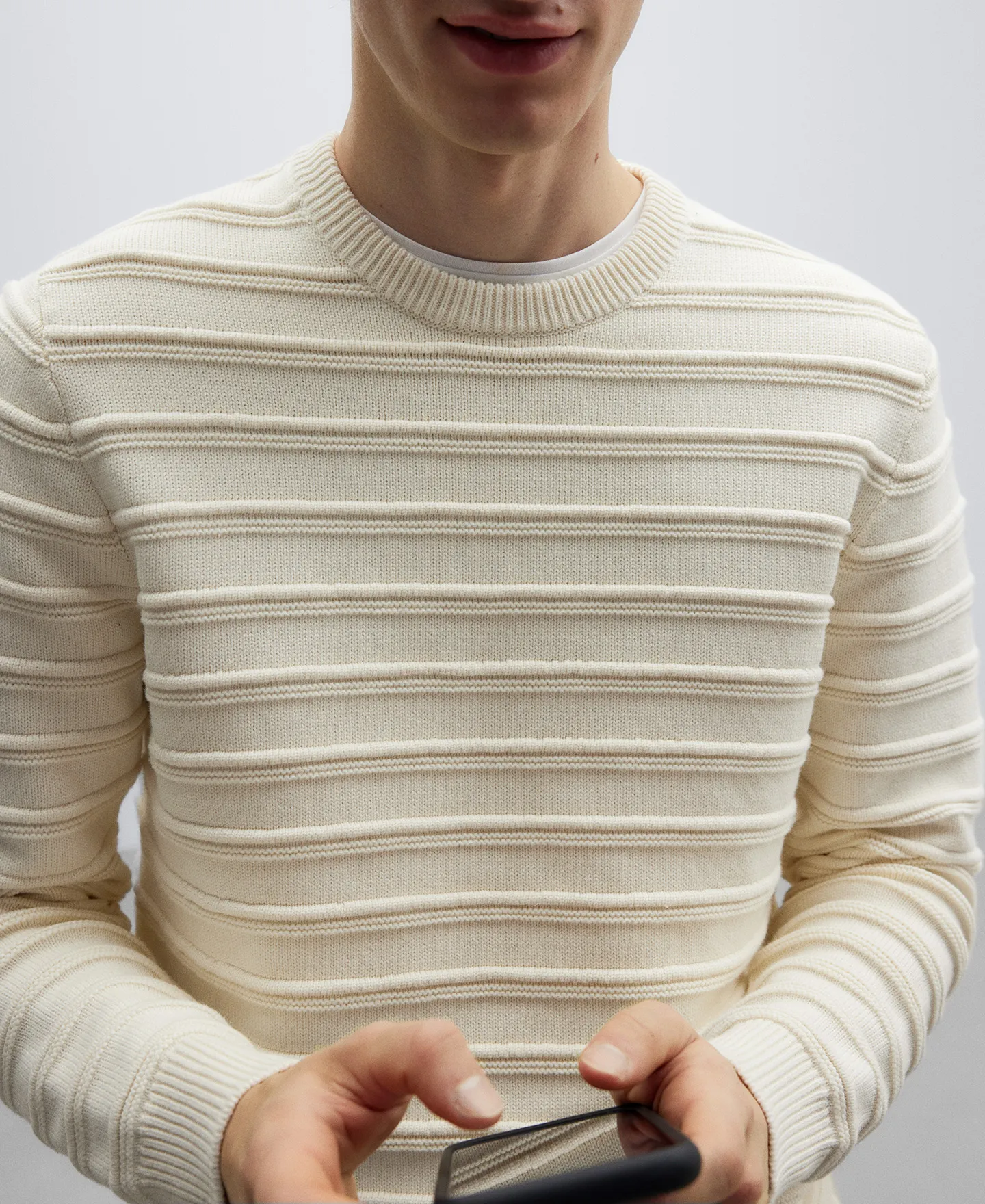Cotton crew collar sweater man