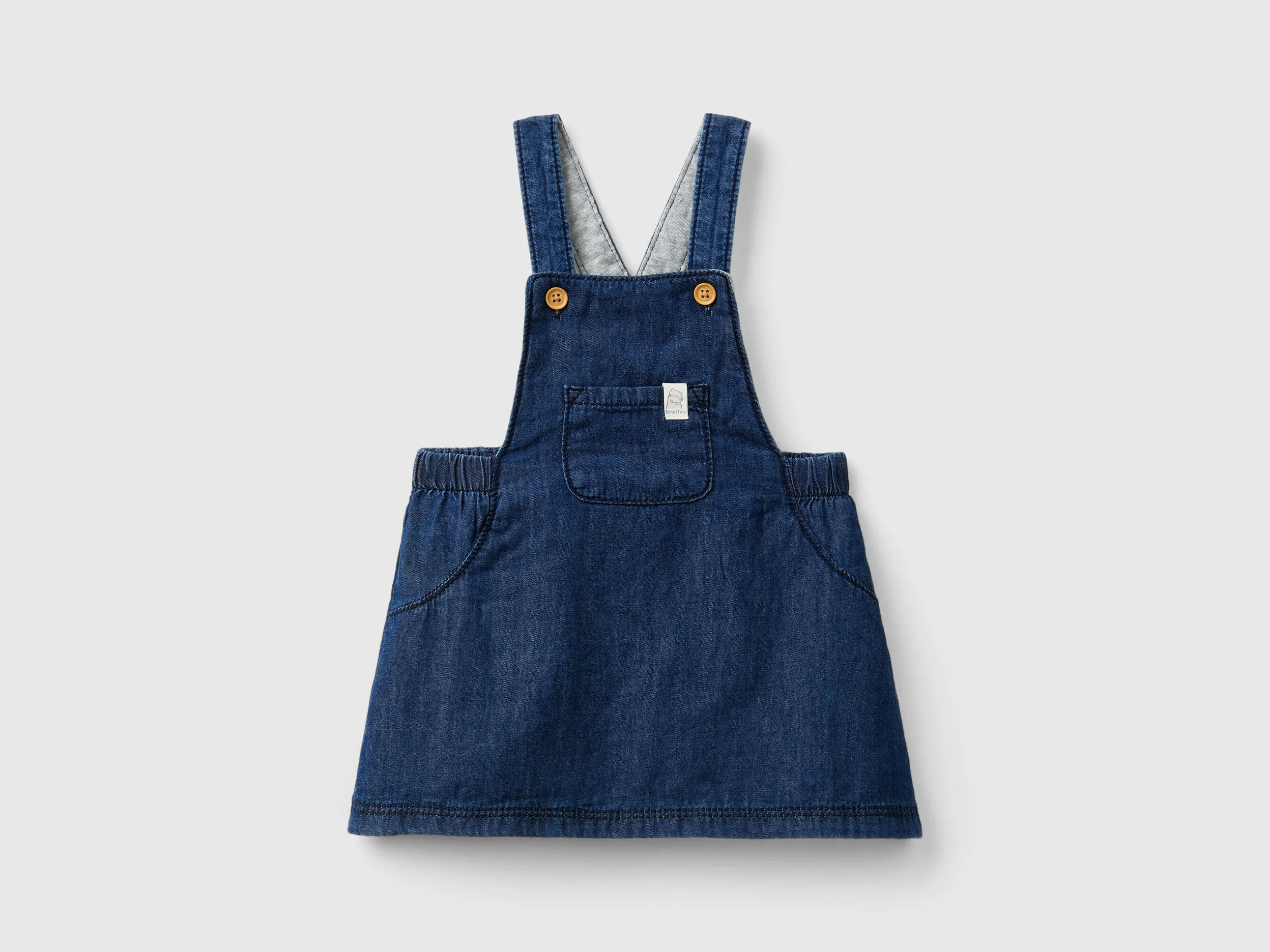 Falda peto en chambray