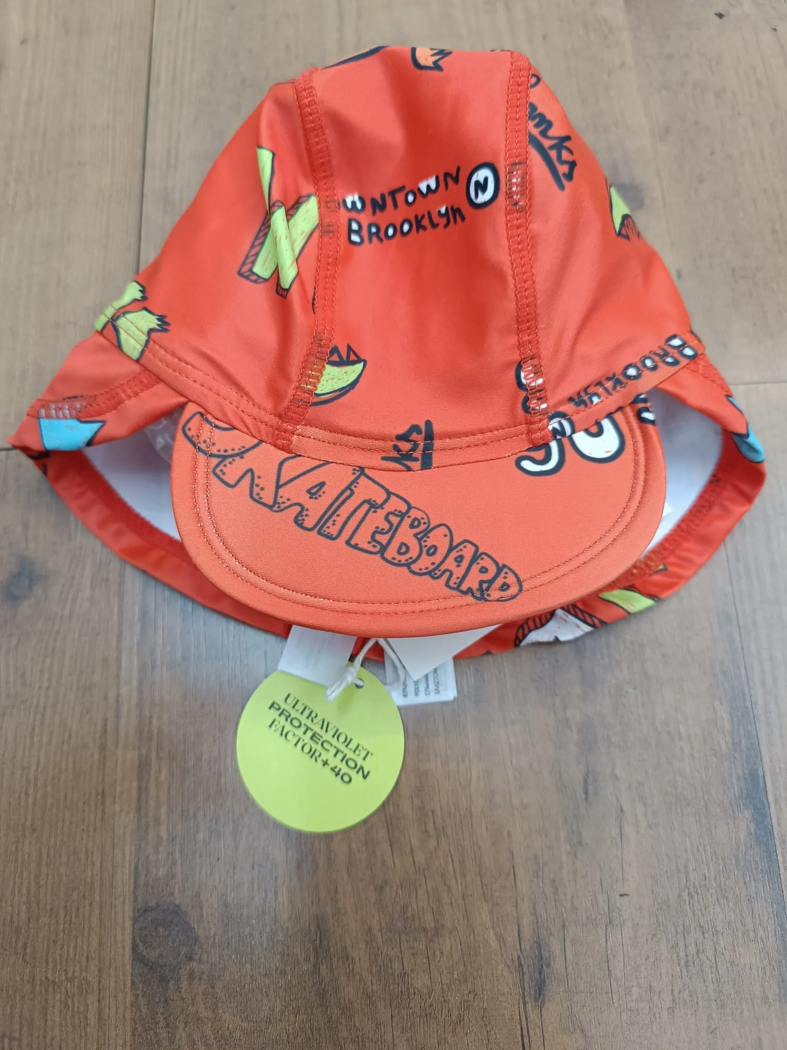 Gorro Naranja Playa Bebé Losan