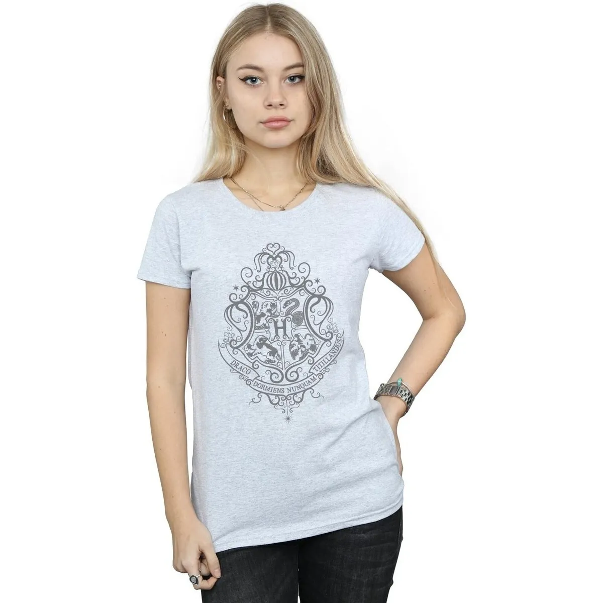 Hogwarts Draco Dormiens Crest