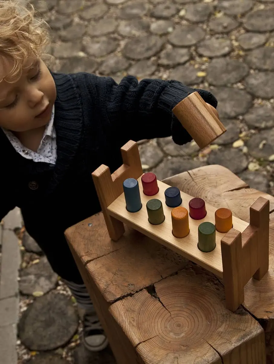 Juego del martillo con base reversible
