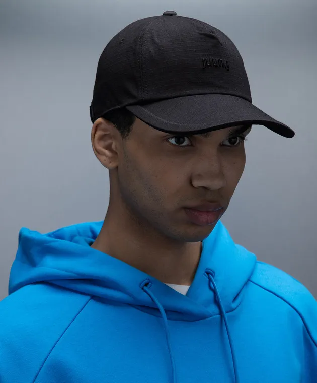 Juun.j Black cap with logo embroidery