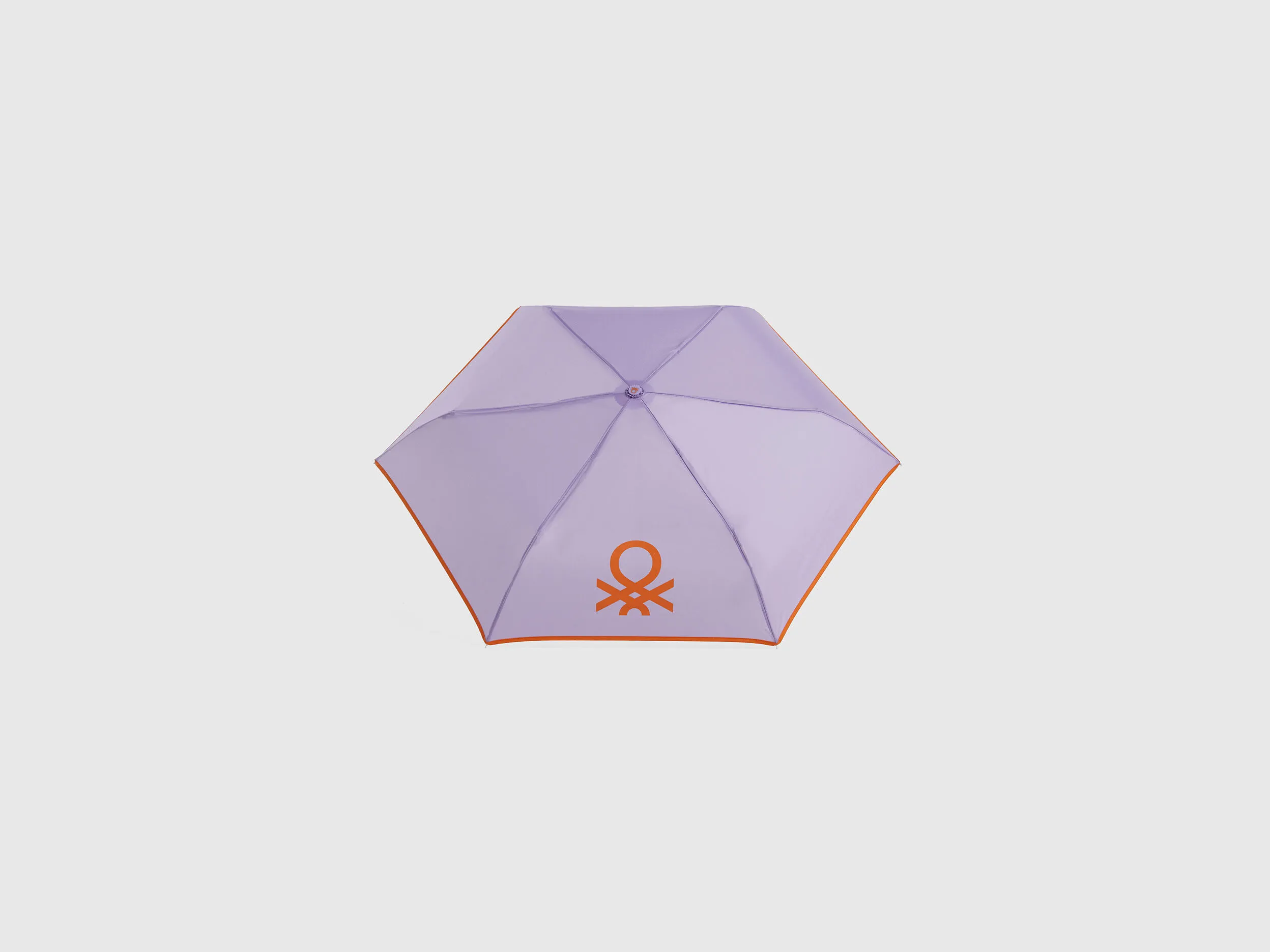 Lilac umbrella
