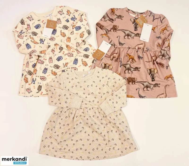 MEZCLA DE MARCA OTOÑO  INVIERNO. ROPA DE STOCK PARA NIÑOS.