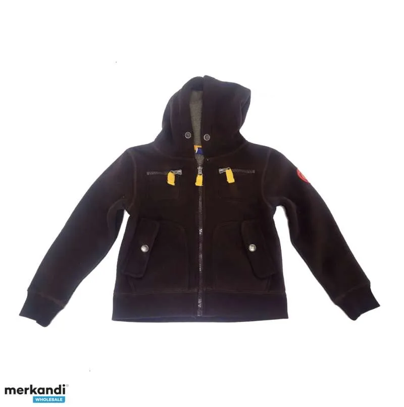 Mezcla de varios códigos de ropa para bebés y niños