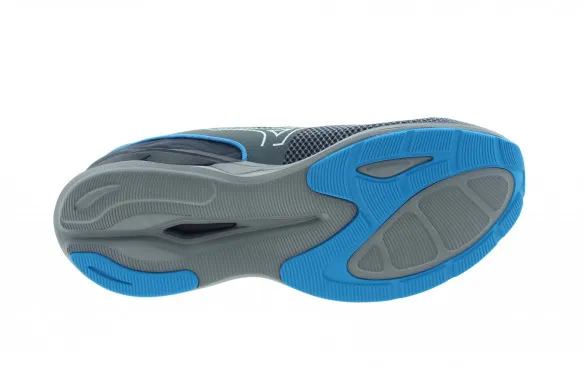 MIZUNO WAVE REVOLT 3