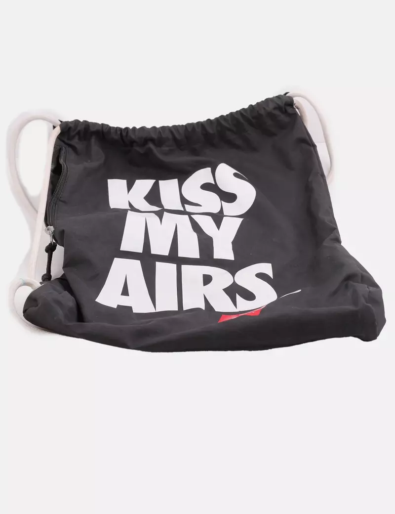 Nike Mochila negra estampada