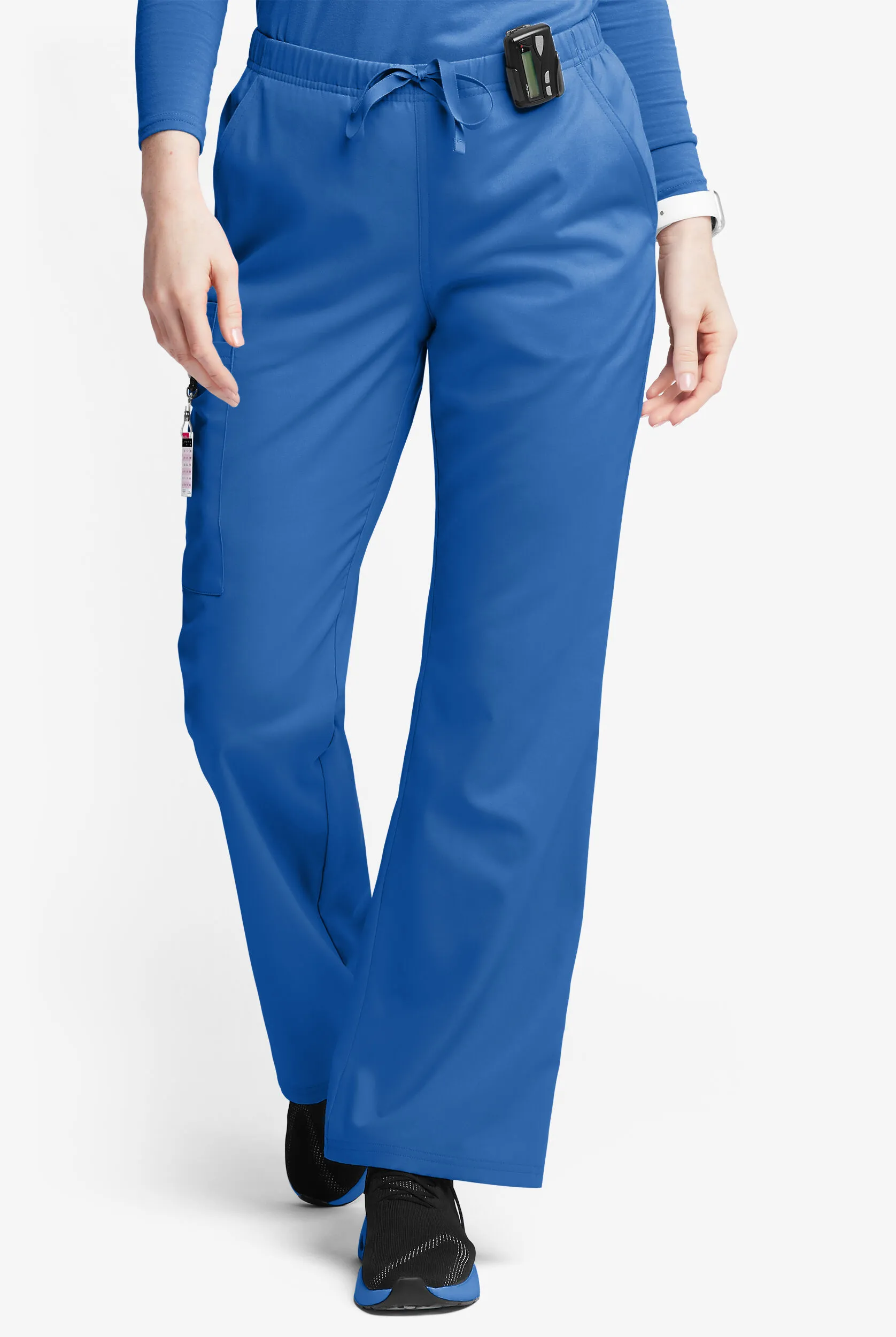 PANTAL&OACUTE;N M&EACUTE;DICO BUTTERSOFT ORIGINALS PETITE DE TIRO MEDIO CON PIERNAS ACAMPANADAS Y 6 BOLSILLOS PARA MUJER