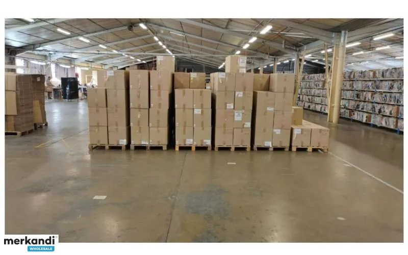 PAQUETE DE ROPA USADA PARA ADULTOS, NIñOS Y BEBéS  3267 UNIDADES