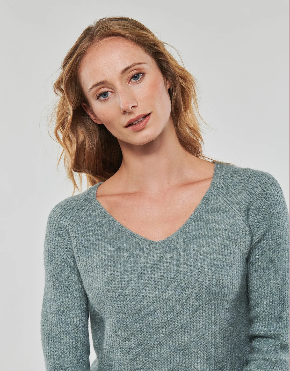 PCELLEN LS VNECK KNIT NOOS BC