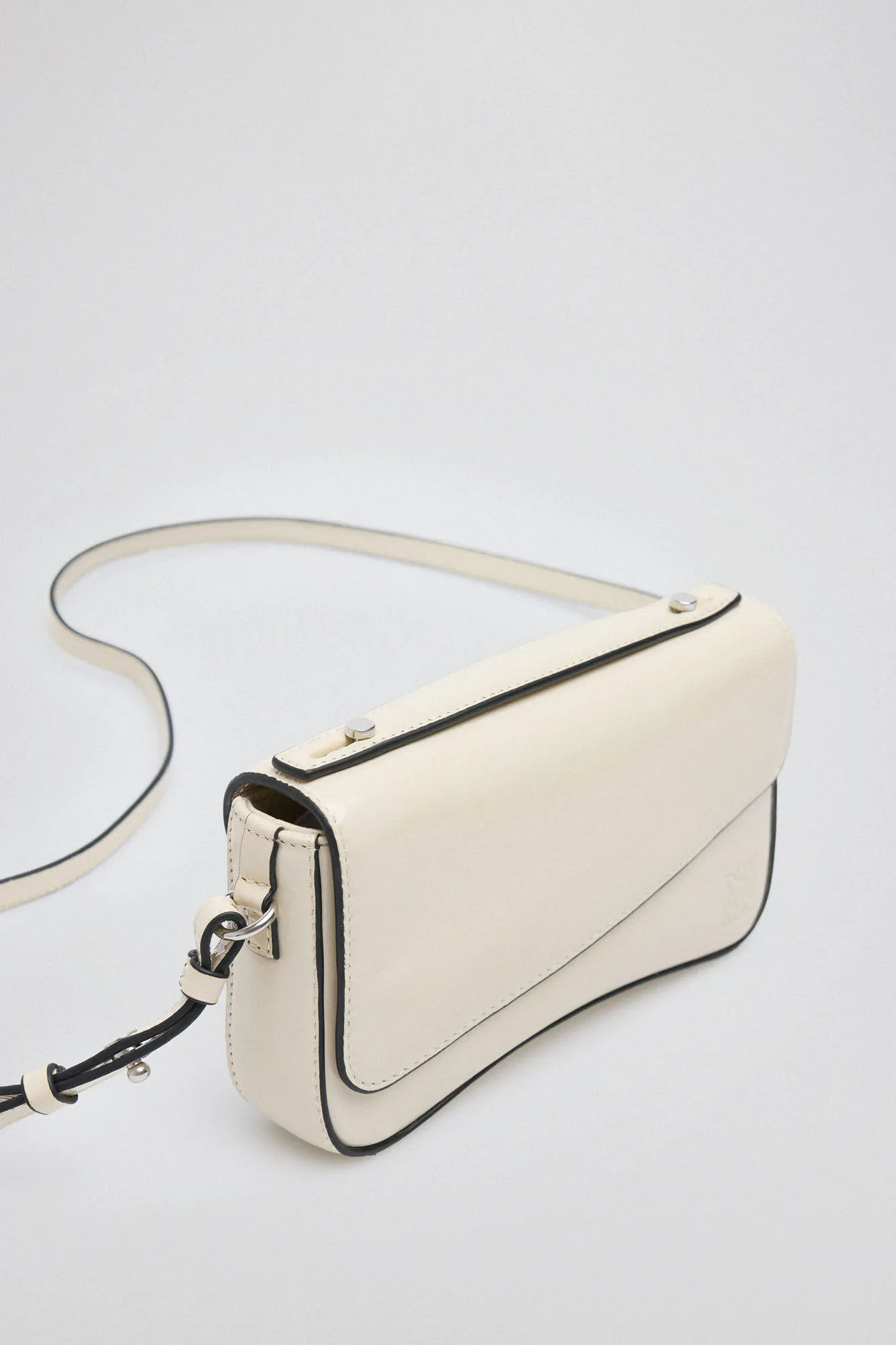 Pedro del Hierro Mini baguete desfile
