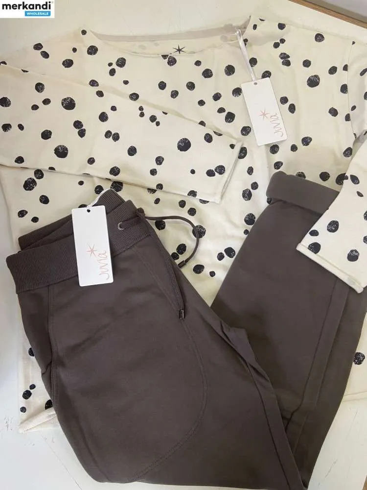 Ropa de salón de lujo de JUVIA para mujeres, hombres y niños