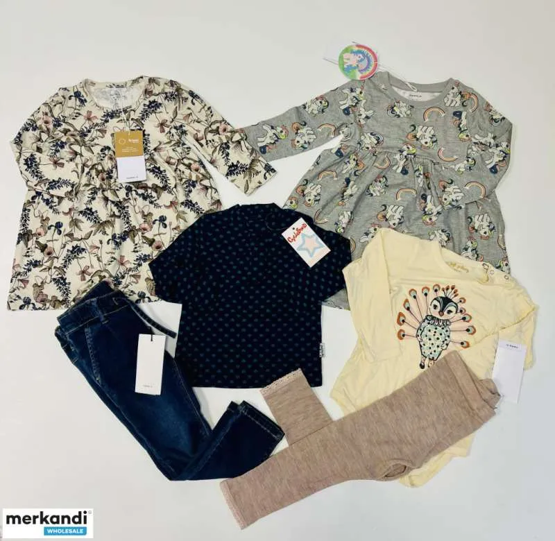 Ropa para niños a granel. Todas las estaciones. Recién llegados. Marcas famosas.