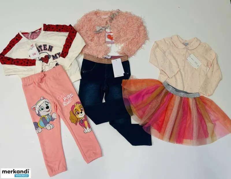 Ropa para niños a granel. Todas las estaciones. Recién llegados. Marcas famosas.