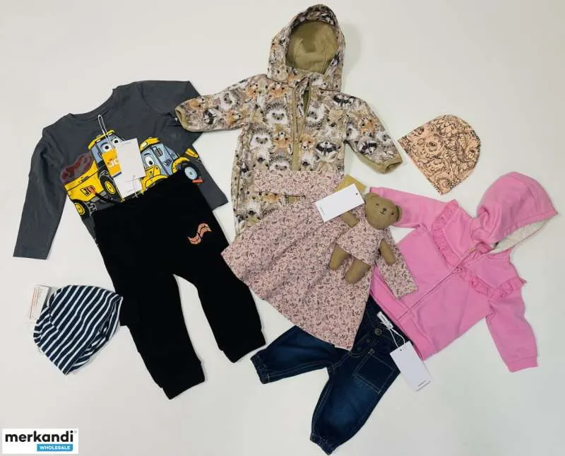 Ropa para niños a granel. Todas las estaciones. Recién llegados. Marcas famosas.