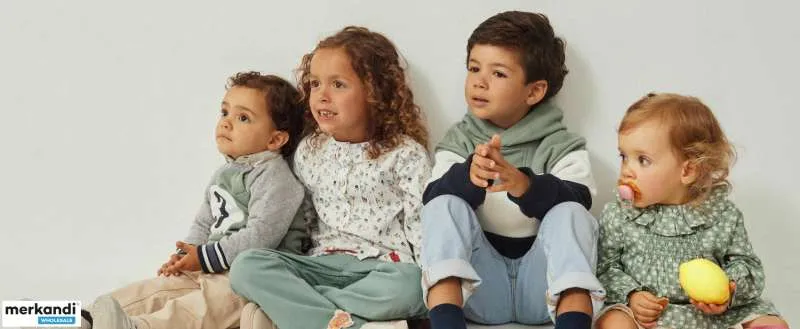Ropa, zapatos y accesorios para niños de Zippy, variedad de categorías