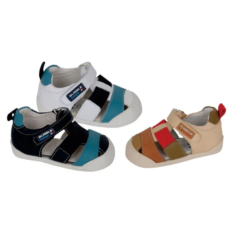 Sandalias gateo y primeros pasos