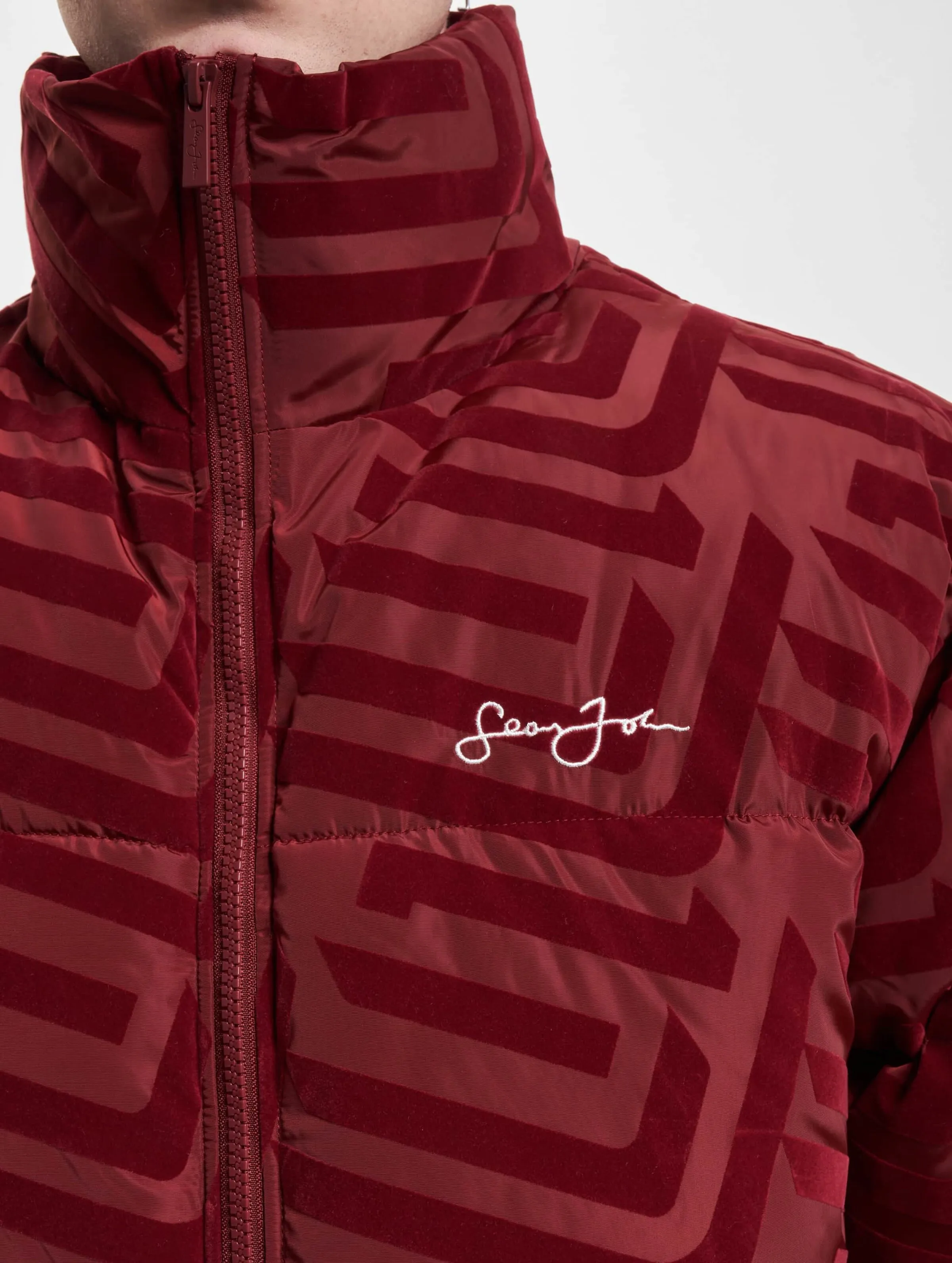 Script Logo Geometric Aop
