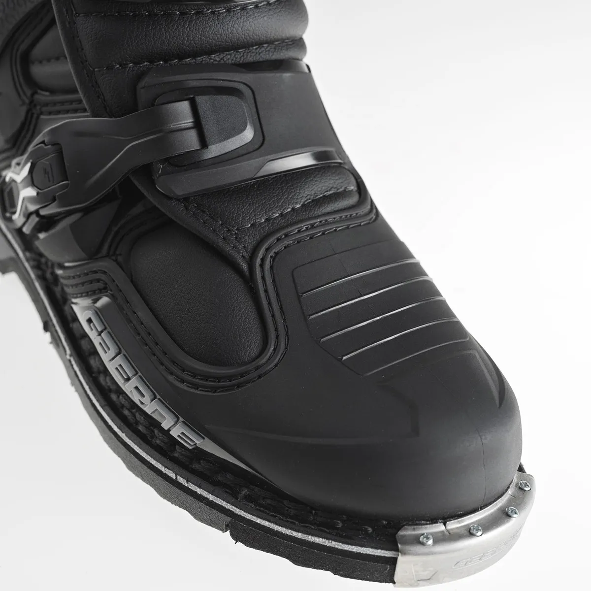 SG22  BLACK
