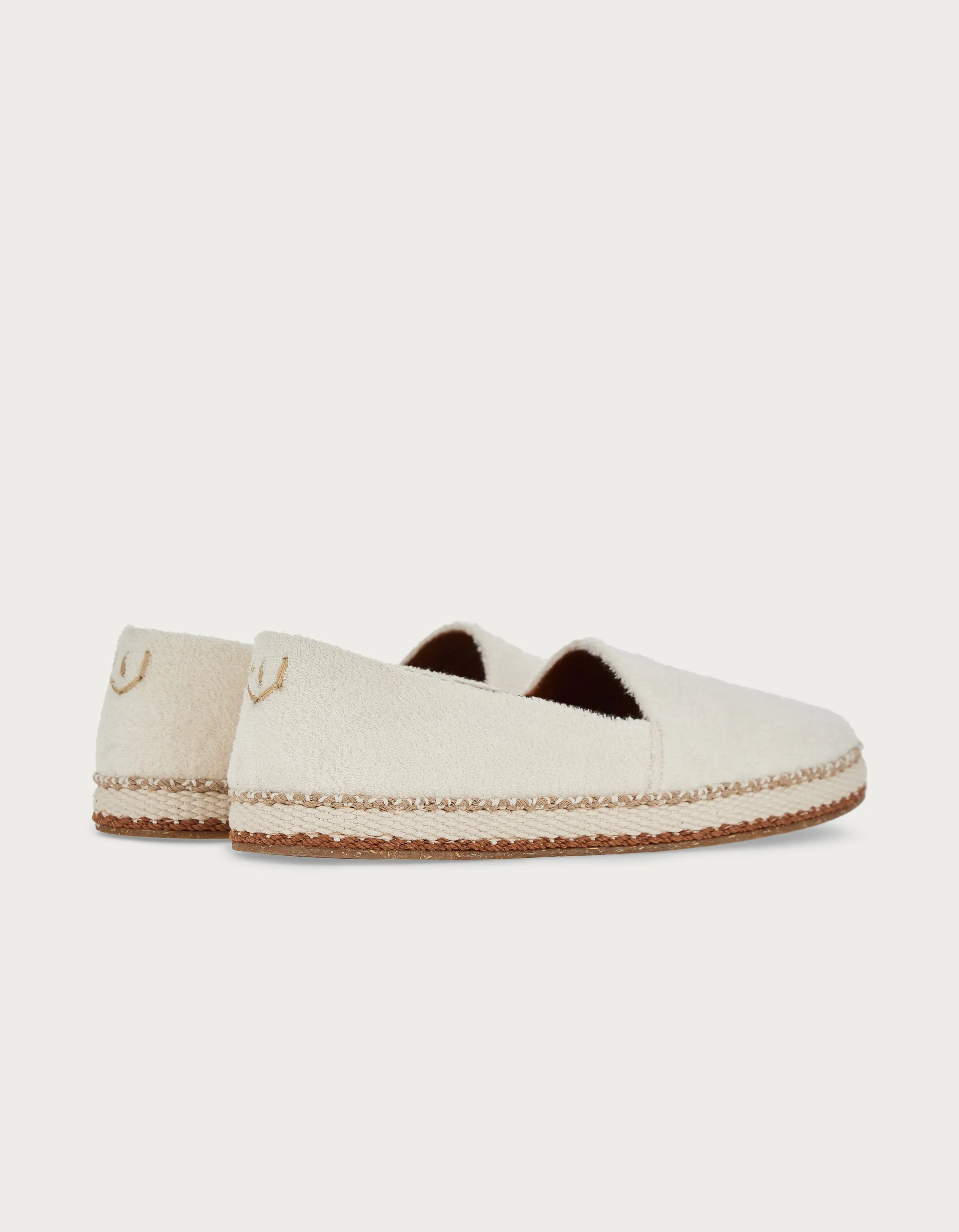 SLIPON DE ALGODóN CON CINTA APLICADA Y EFECTO ESPONJA EN BLANCO 