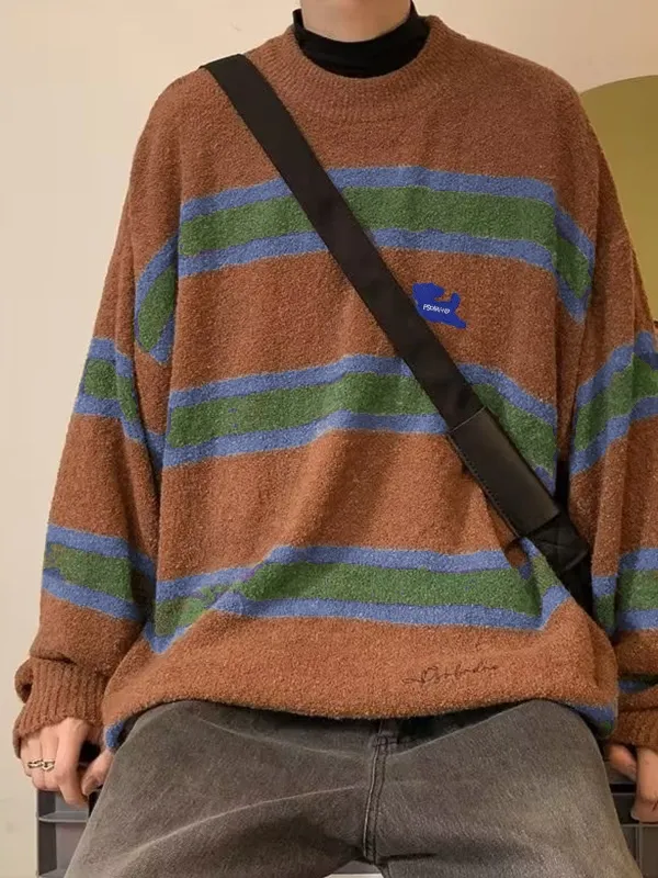 Suéter con cuello redondo de jacquard a rayas de color en contraste para hombre