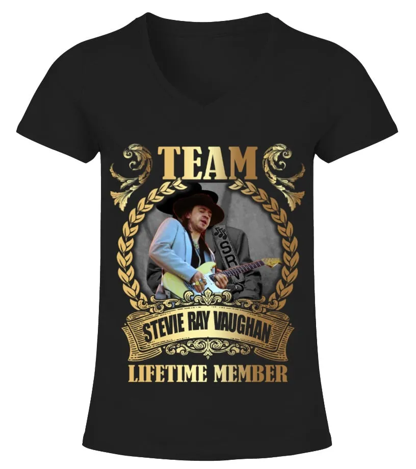 TEAM STEVIE RAY VAUGHAN  LIFETIME MEMBER CAMISETA CUELLO PICO MUJER