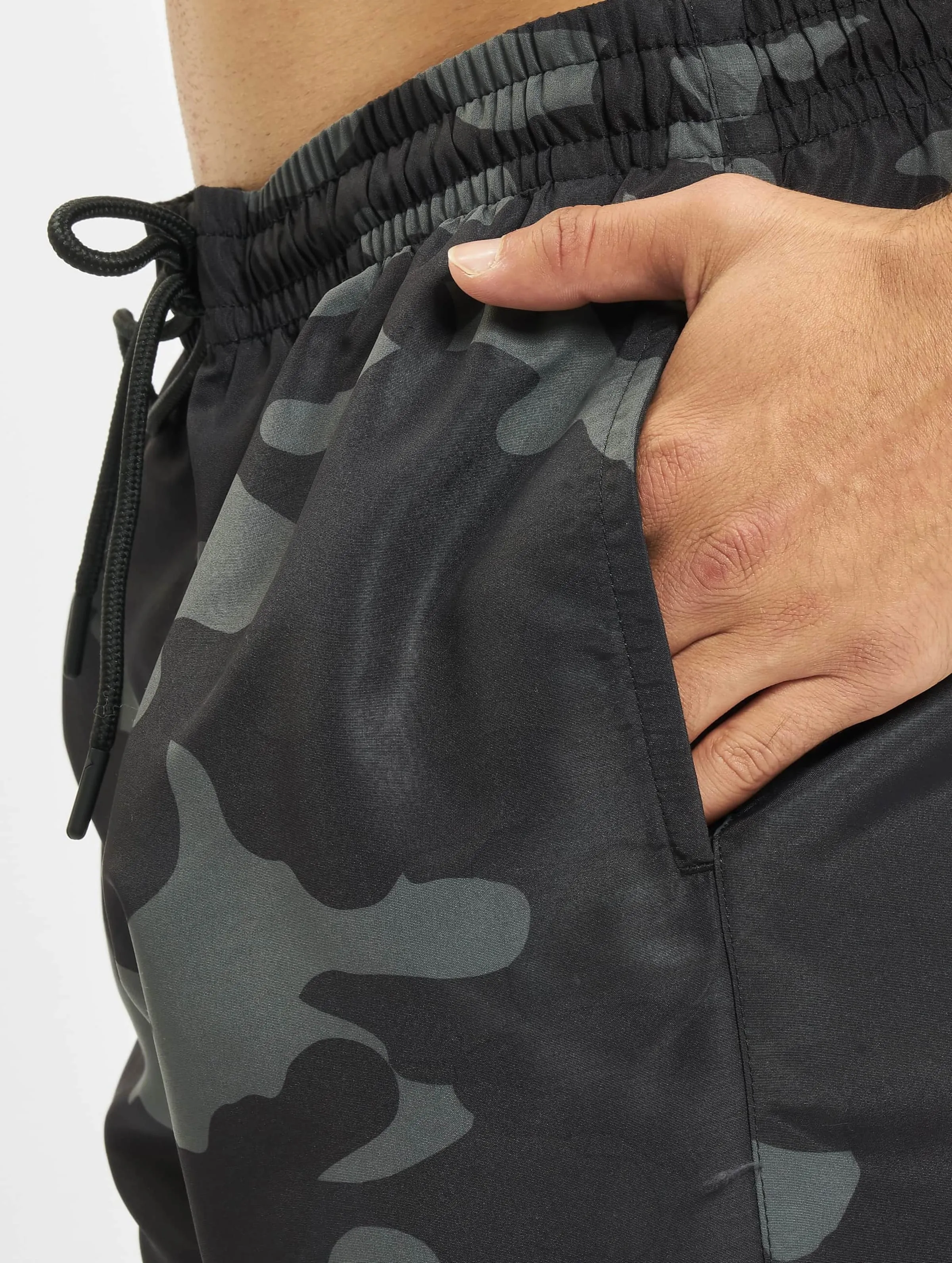 Urban Classics Camo Swim