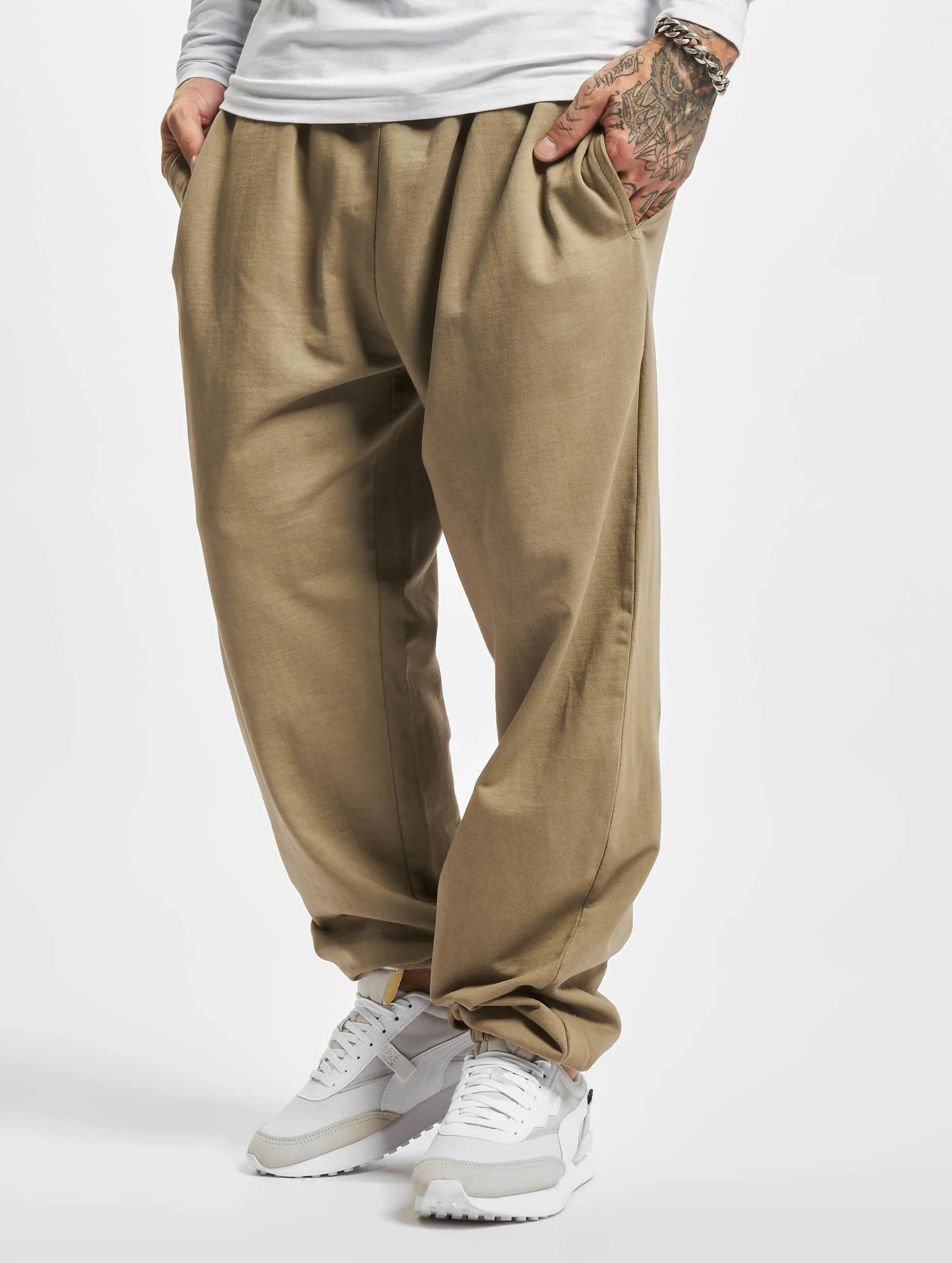 Urban Classics Overdyed