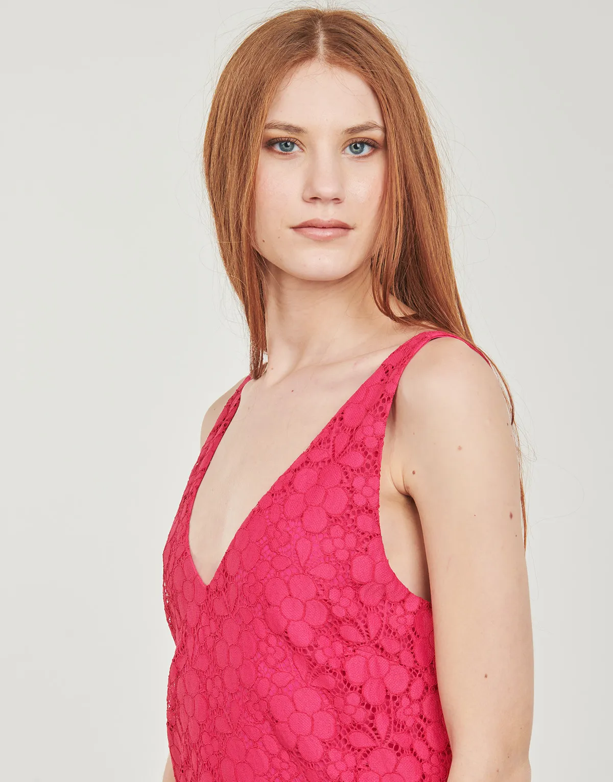 VEST_LACE