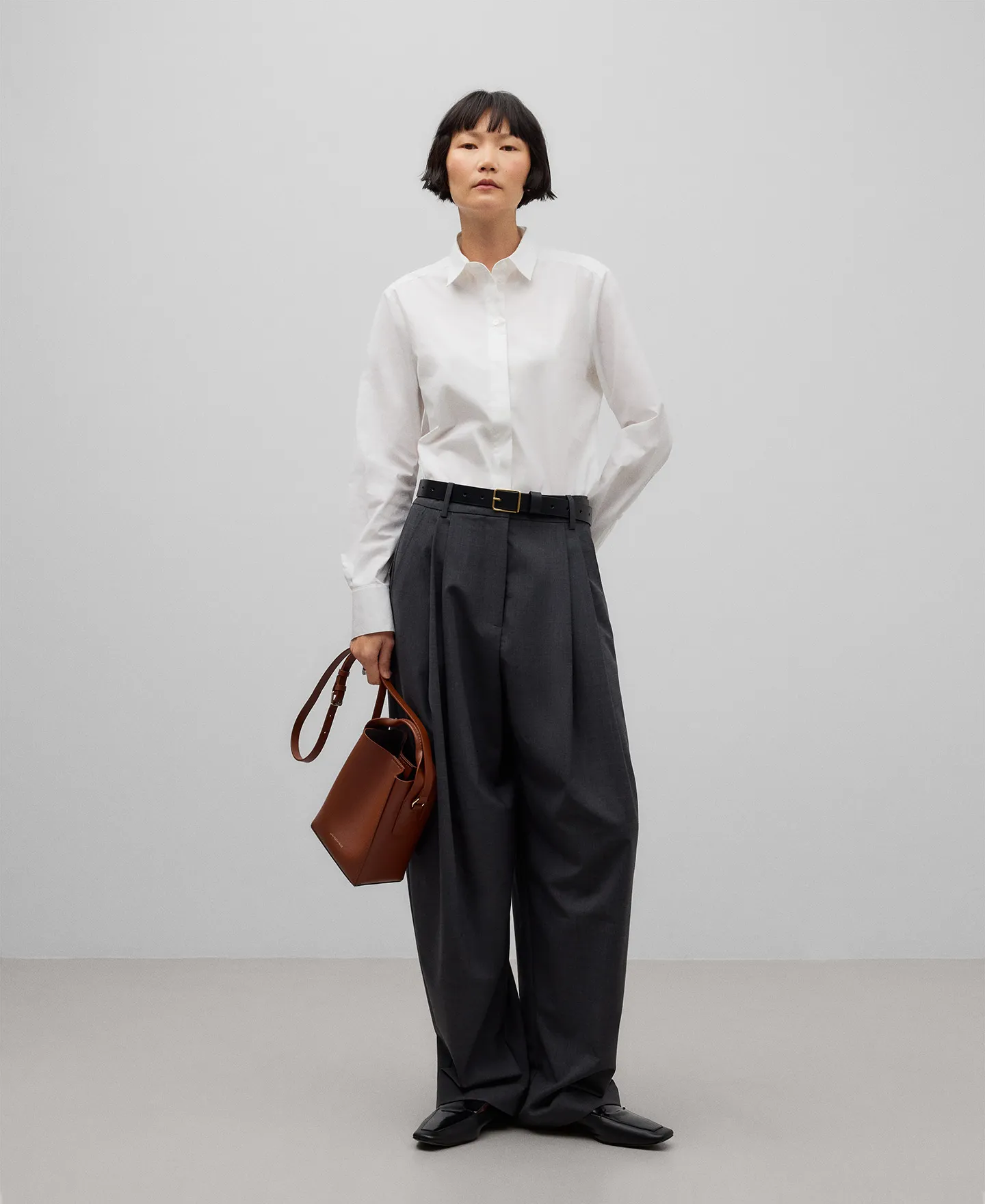 White cotton shirt woman