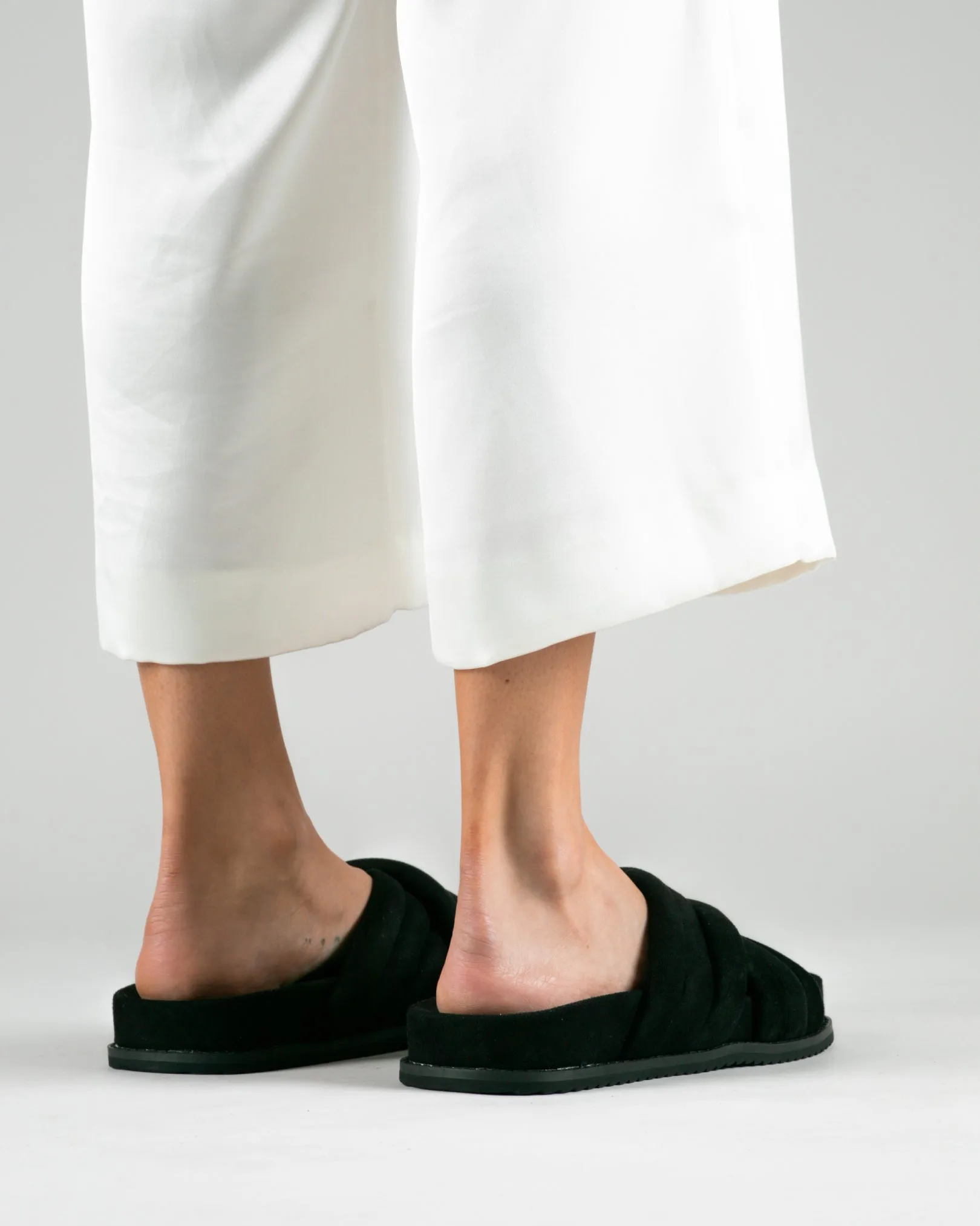 YUA BLACK