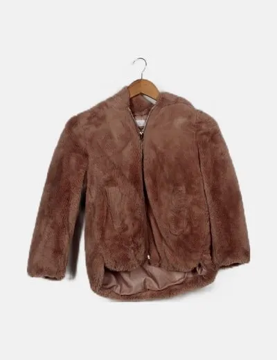 Zara Abrigo pelo marrón con capucha